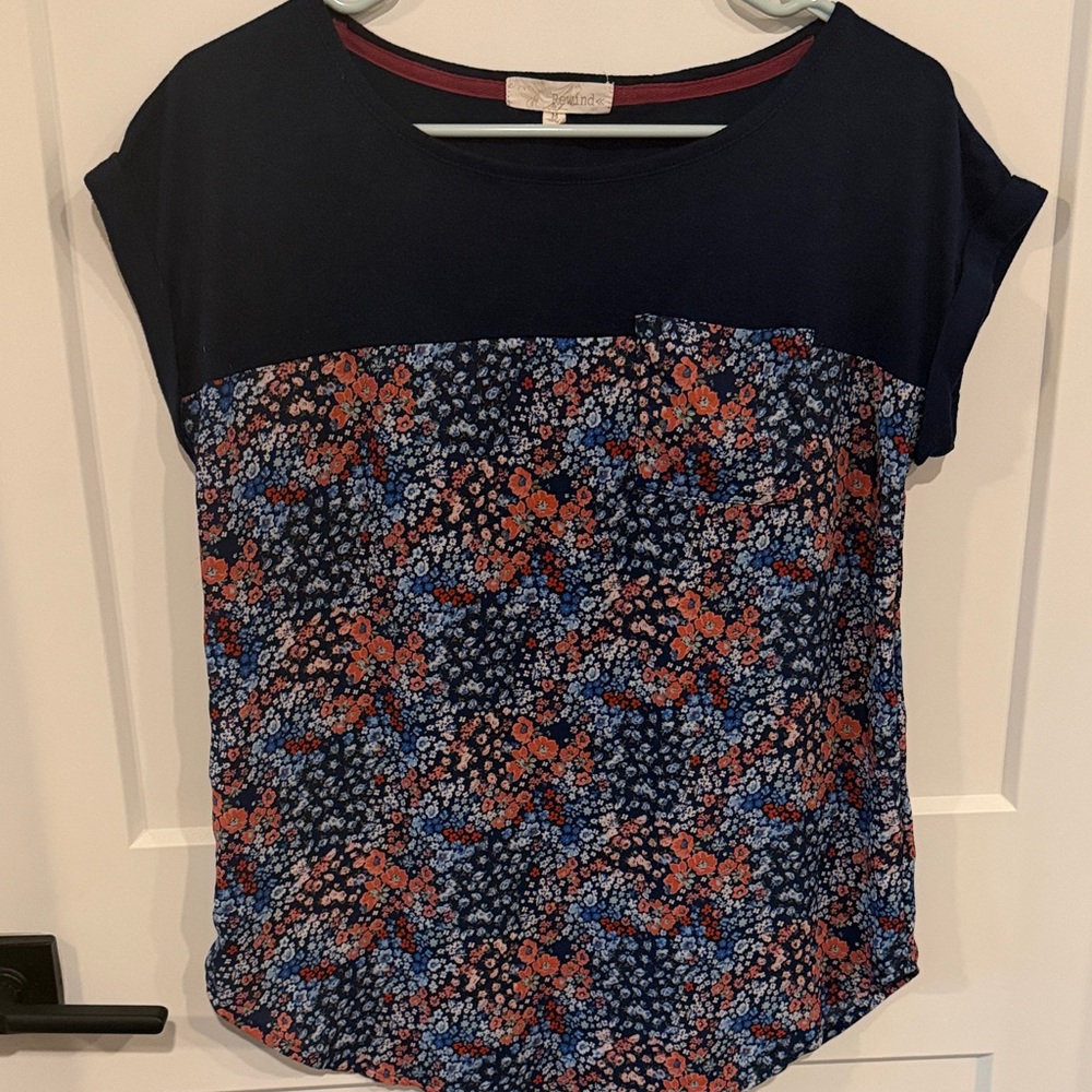 Rewind Dark Blue and Coral Floral Top